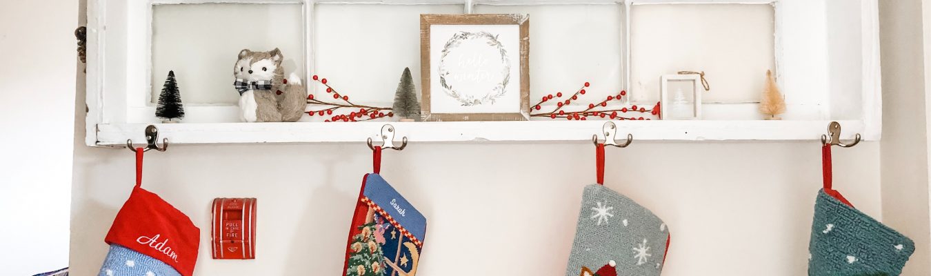 30 idées cadeaux parfaites pour le bas de Noël de bébé et enfant